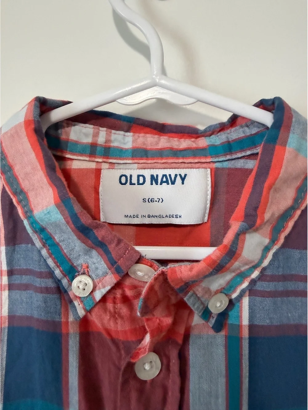 Old Navy Boy Short Sleeve Fall Preppy School  Button-Up Plaid Shirt Size S (6-7)